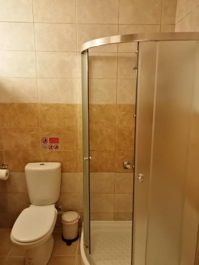 Hotel de apartamente Tikay Studio Apts *